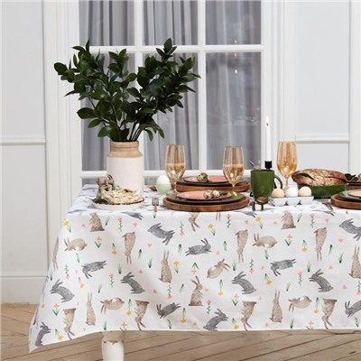 Скатерть пасхальная Доляна Fluffy bunnies, 110×144 см, 100% хлопок, 164 г/м²