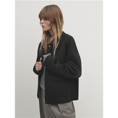 Chaqueta mezcla lana bolsillos