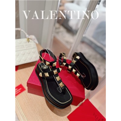 Босоножки Valentino