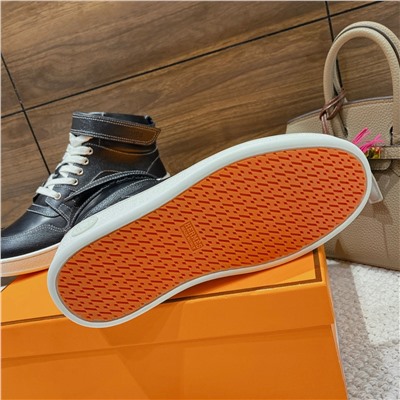 Сникерсы унисекс Hermes