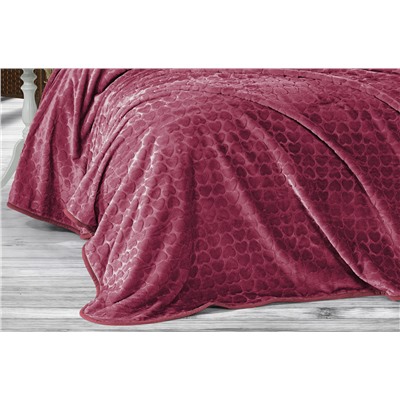 Плед EVLEN Super Soft СЕРДЦЕ 180*240 в коробке п/э Р 945 бордовый (Акция)