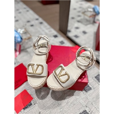 Босоножки Valentino