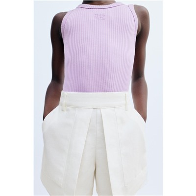 FALDA BERMUDA CON ALGODÓN Y LINO TRUE NEUTRALS