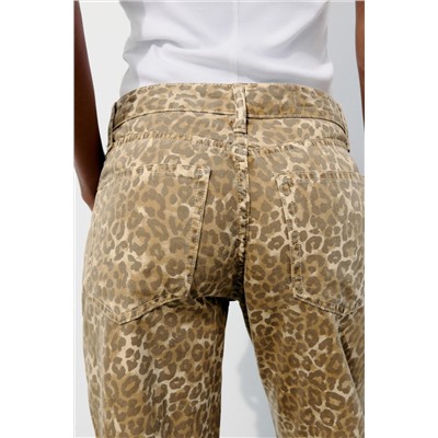 JEANS TRF WIDE LEG TIRO MEDIO ESTAMPADO ANIMAL
