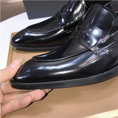 Туфли мужские PRADA