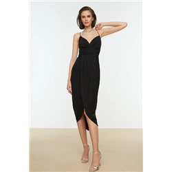Черное элегантное вечернее платье в рубчик TPRSS19BB0420