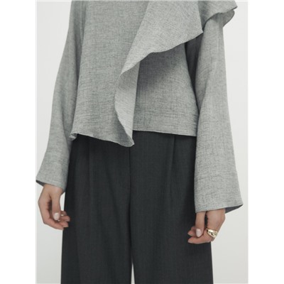 Blusa con algodón detalle volante