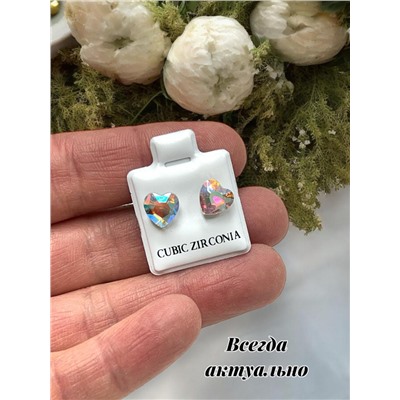 Серьги - гвоздики с кристаллом "Сердце" П 11 Арт М-118/1