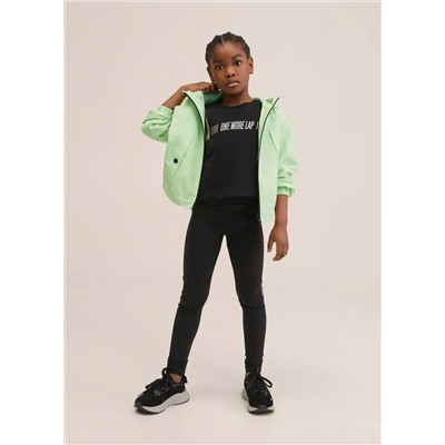 Chaqueta cortavientos capucha -  Niña | MANGO OUTLET España