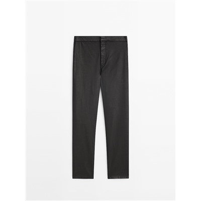 Pantalón legging encerado
