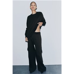 BASIC SWEATSHIRT