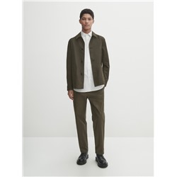 Pantalón chino cinturón relaxed fit