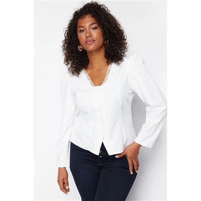 Белое кружево v -neck кнопка большого размера тканая блузка tbbss24af00091