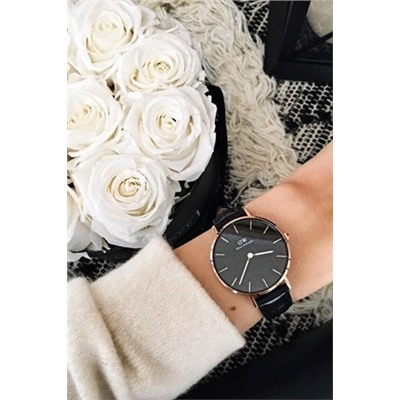 Reloj de cuarzo de piel Petite Reading - Negro y plateado
