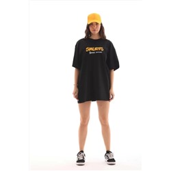 Футболка Oversize с круглым вырезом унисекс с принтом - черная