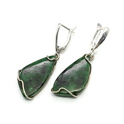 Серьги жадеит 14*26мм.