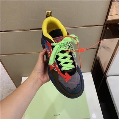 Кроссовки off-white
