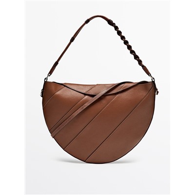 Bolso media luna piel napa asa trenzada