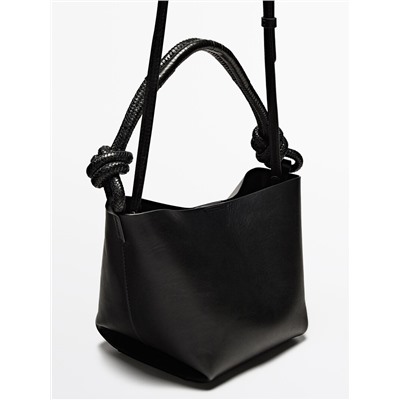 Bolso bandolera piel napa detalle nudo