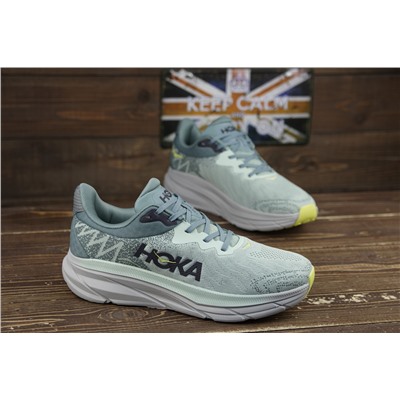 HOKA CHALLENGER ATR 7