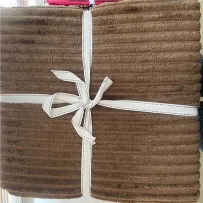 Плед KARVEN Super Soft DIAS 200*220 п/э евро Р 942 шоколад (Акция).