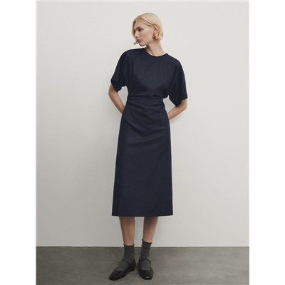 Vestido midi mezcla lana detalle frunce