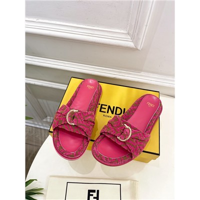 шлепанцы fendi