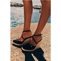 SATIN WEDGES