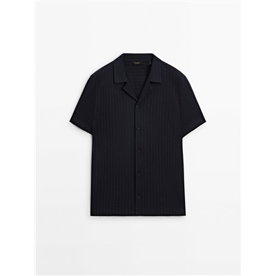 Camisa punto estructura jacquard manga corta