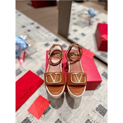 Босоножки Valentino