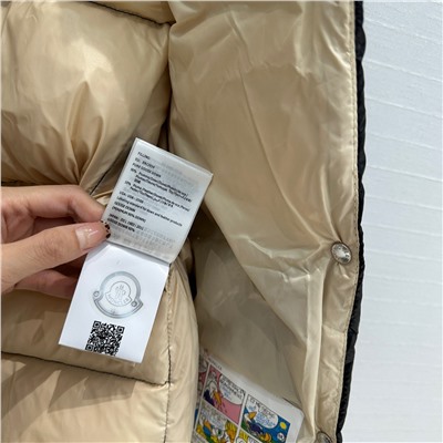 Жилет Moncler