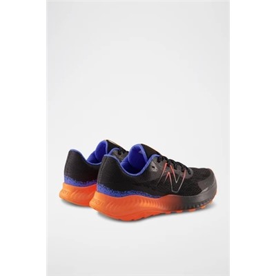 Zapatillas de trail DynaSoft Nitrel V5 - Negro y naranja