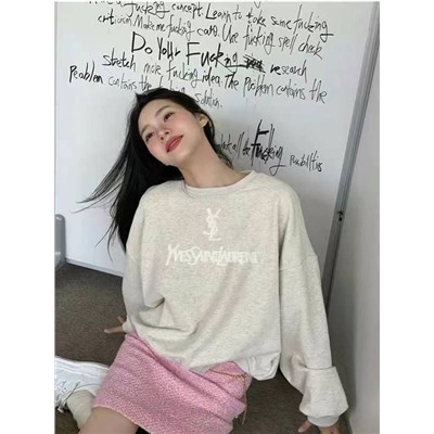 Приятный, мягкий  свитшот  Yve*s Sain*t Lauren*t