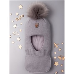 Шапка-шлем  РУСБУБОН вязаная для мальчика с помпоном, нашивка FASHION светло-серый 44см - 47см (9-18 мес)