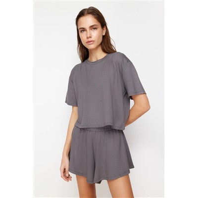 Anthracit Soft Button с футболкой и шортами вязание Up-Up Set Twoss24au00056