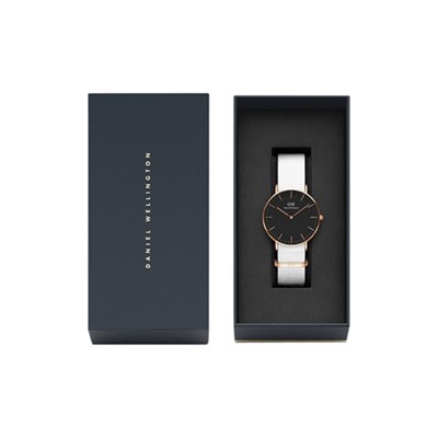 Reloj de cuarzo de acero inoxidable chapado en oro rosa Classic Dover
