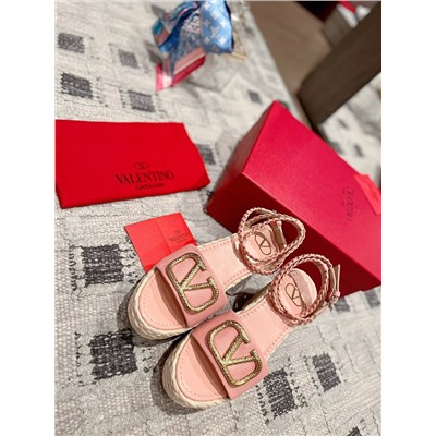 Босоножки Valentino