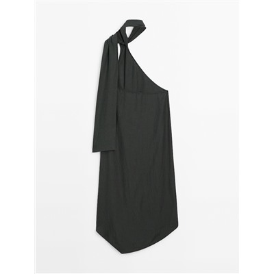 Vestido midi detalle cuello lazada