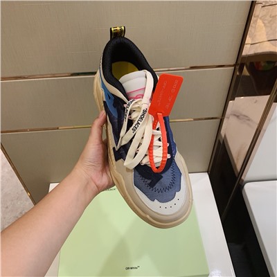 Кроссовки off-white