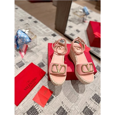 Босоножки Valentino