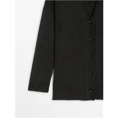 Knit V-neck cardigan with buttons