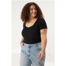 Black v -yaka Shirring Detailed CashCorere Блузя большого размера TBBSS25AF00054