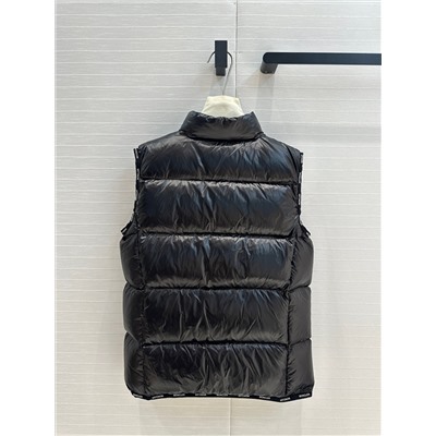 Жилет Moncler