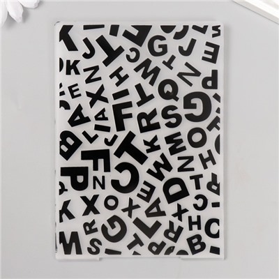Пластиковый трафарет для эмбоссирования «Алфавит», 14.8×10.5 см