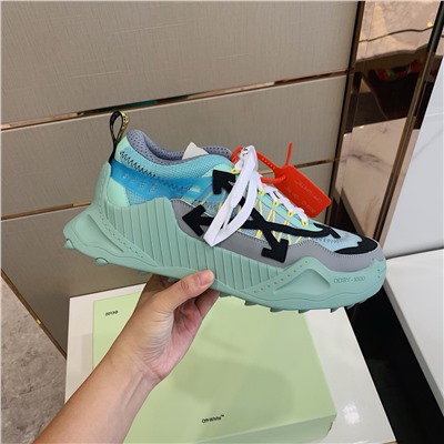 Кроссовки off-white