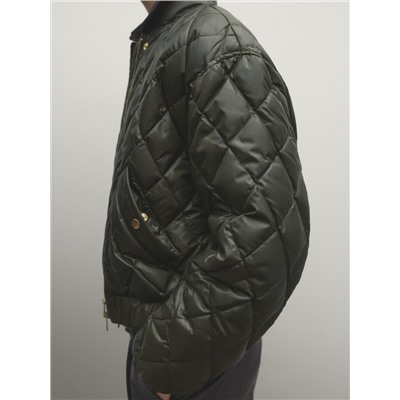 Chaqueta bomber rellena plumón y plumas rombos