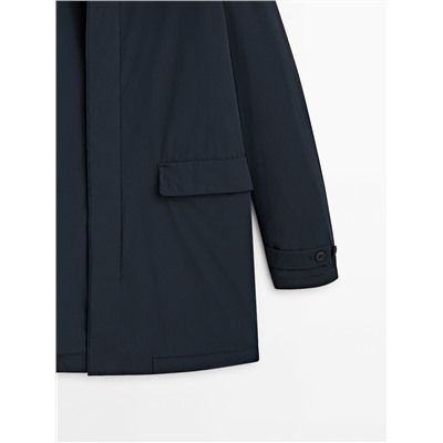 Gabardina técnica ligera