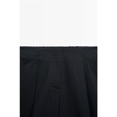 Pantalón popelín detalle pinzas