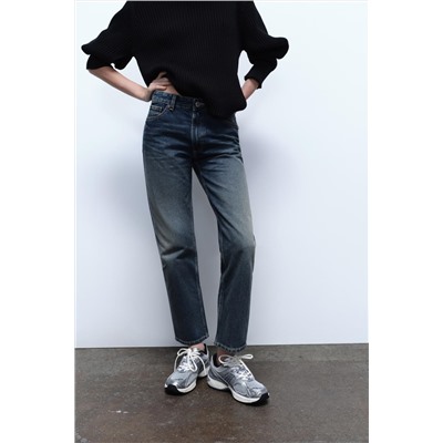 JEANS TRF RECTOS TIRO MEDIO