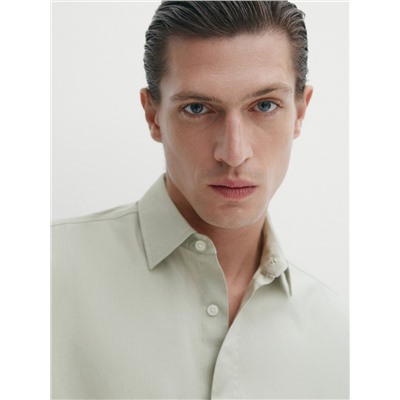 Camisa sarga tintado regular fit